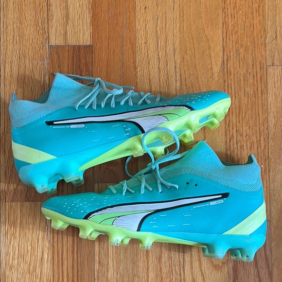 Turquoise High-Top Athletic Shoes MENS main image 5